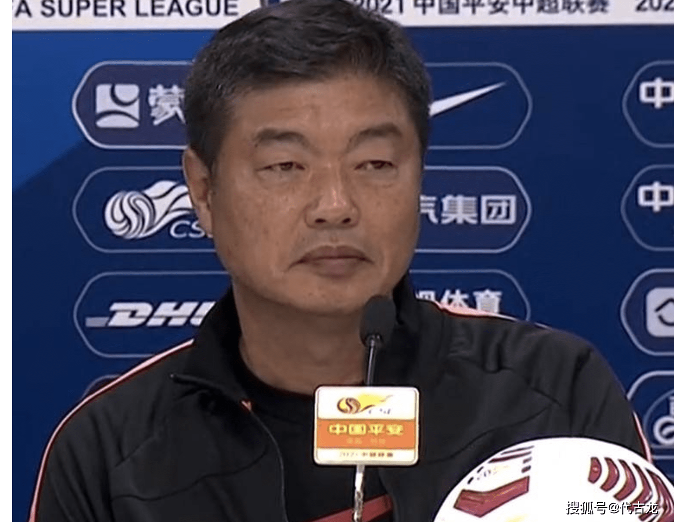 黑白直播nba-赛季中期交易引发球队大洗牌,还会有好局吗?