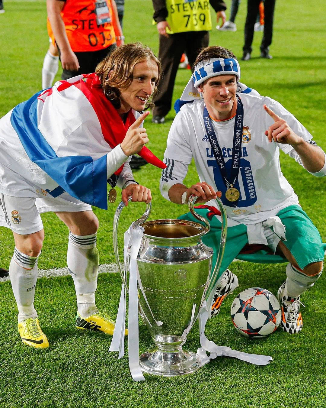 黑白直播-瑞典国家队准备挑战斯洛伐克队