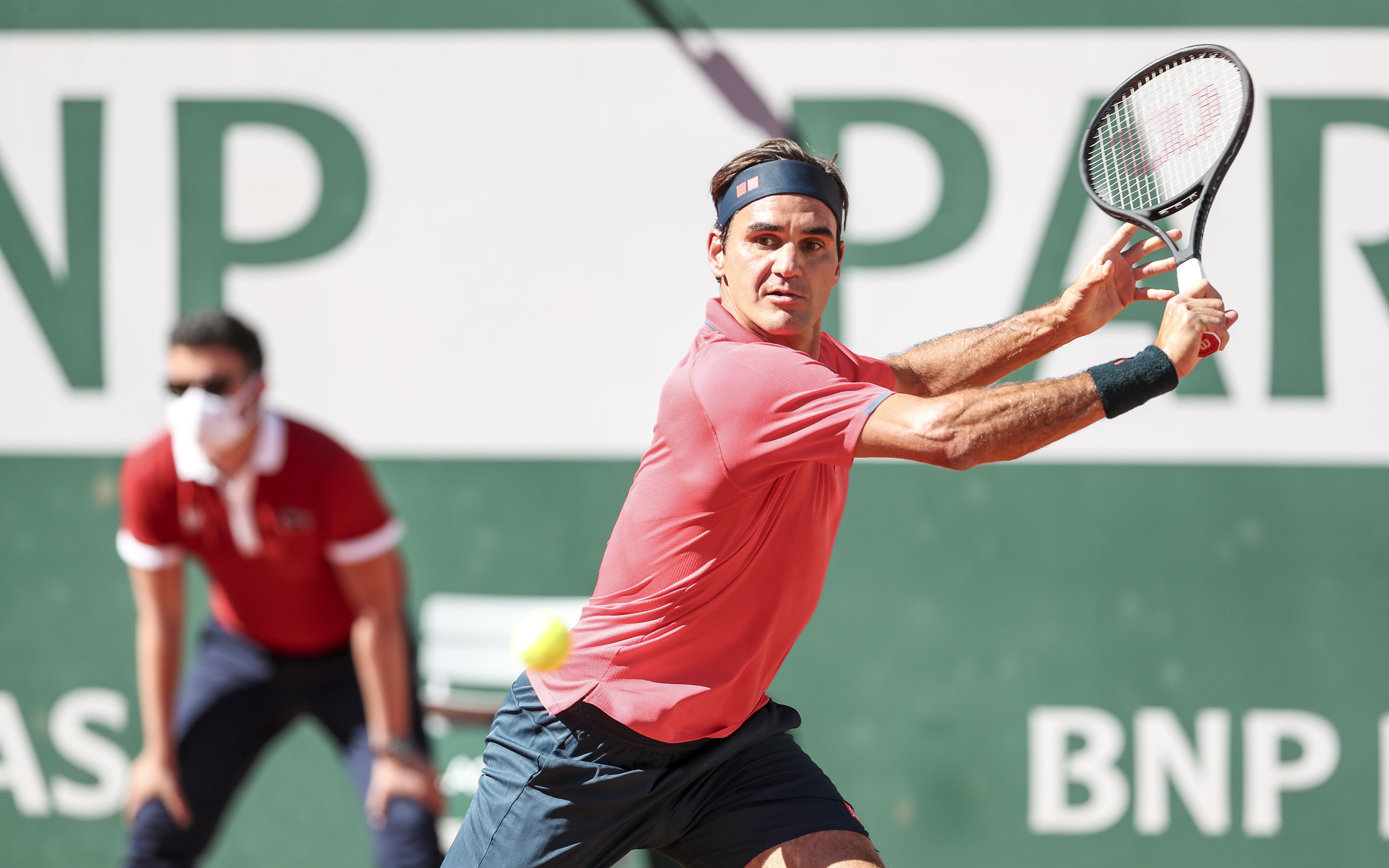 黑白直播免费体育直播-包含英国网球队逆转欧洲网球队,费德勒打破历史纪录的词条