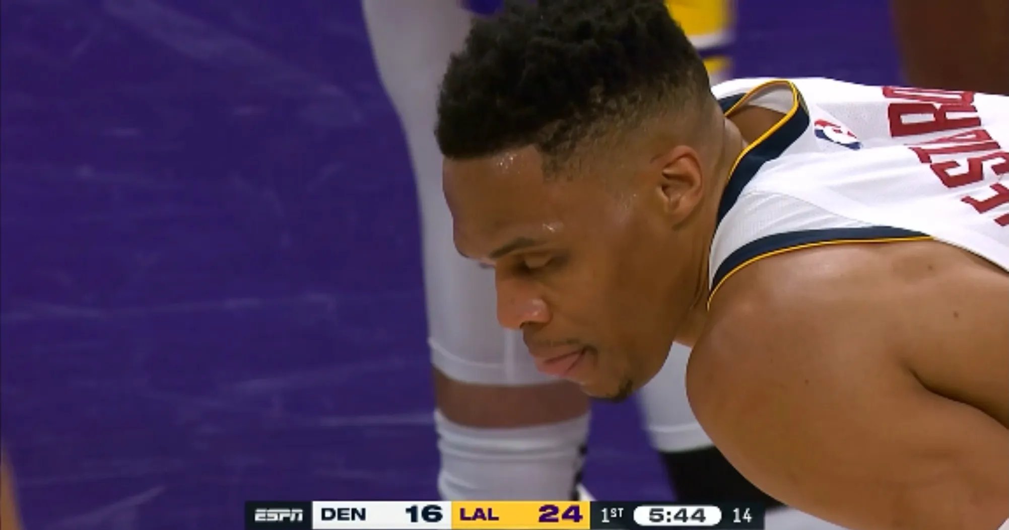 波兰男篮碾压篮网B队,威斯布鲁克送出助攻 波兰男篮碾压篮网B队,威斯布鲁克送出助攻