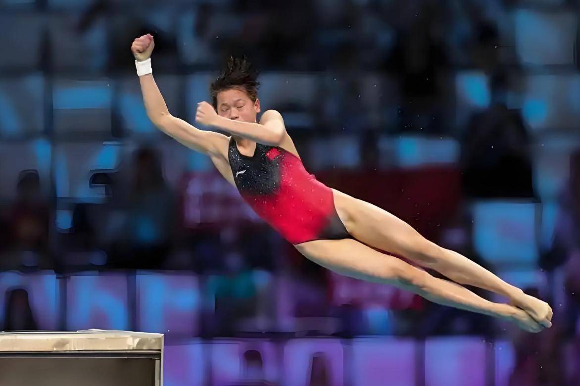 黑白直播体育-体操明星选手受伤退赛,引发热议