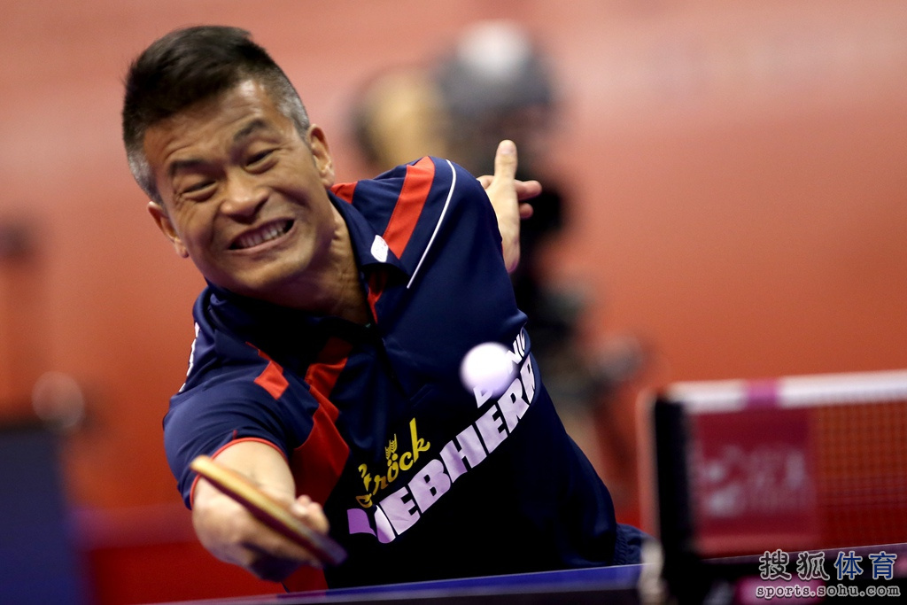 奥地利队险胜韩国队,马龙刷新纪录 奥地利队险胜韩国队,马龙刷新纪录