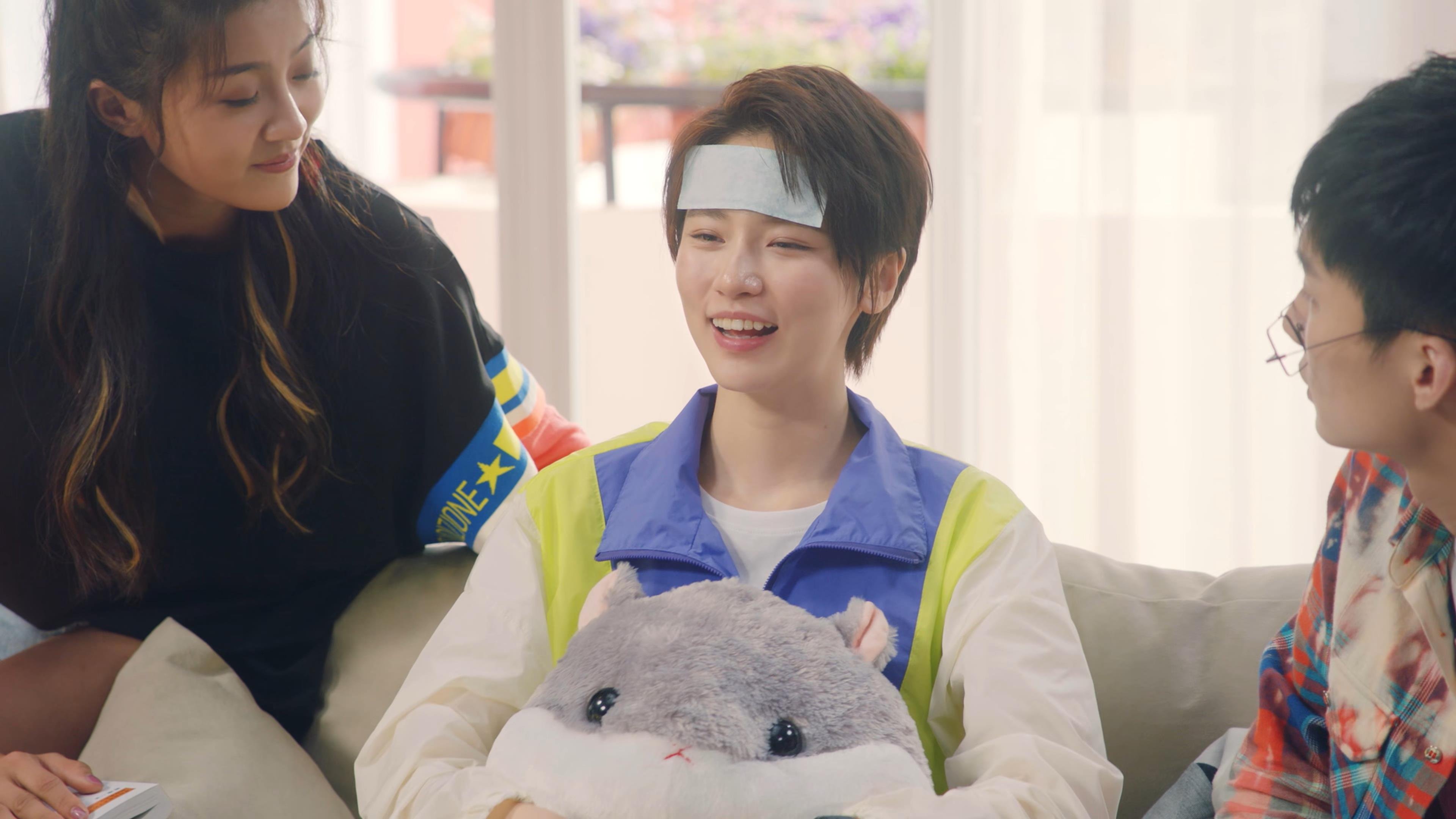 黑白直播体育-黄喜灿梅开二度引爆全场，威尔士加时恶战险胜比利亚雷亚尔