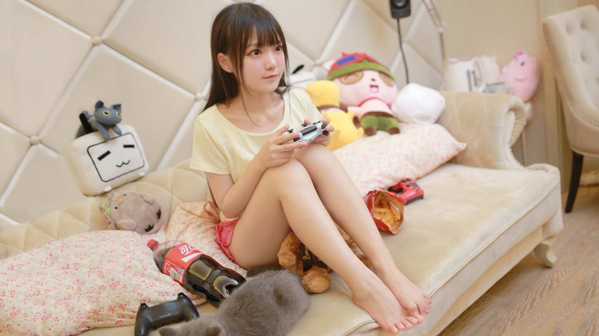 黑白直播免费体育直播-迪亚斯稳坐中军帐,克罗地亚韵律注入蓝月魂,论现代足球的掌控双翼