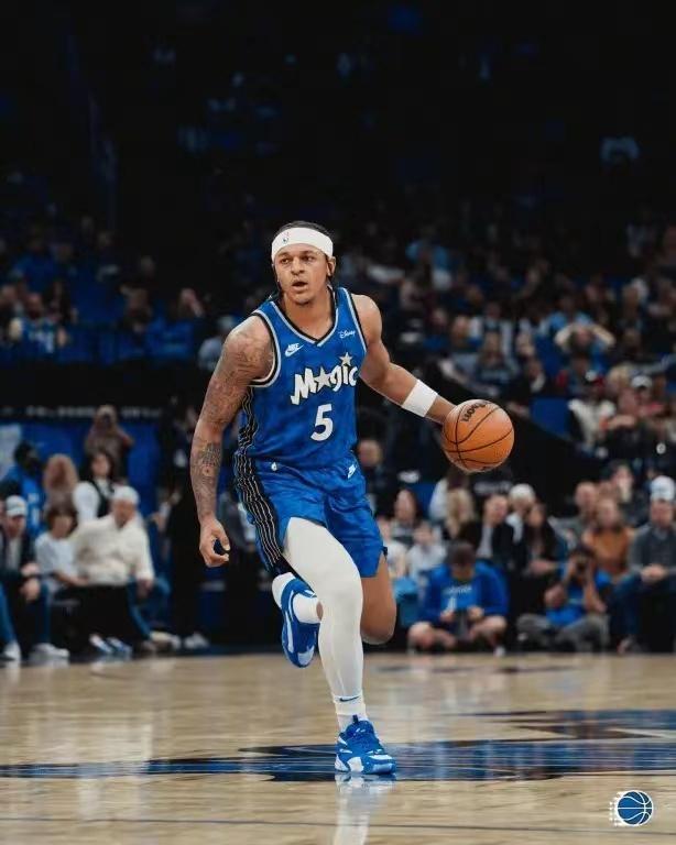 黑白直播免费体育直播-快船斩落北京队，班凯罗在世界排名争夺战接管比赛